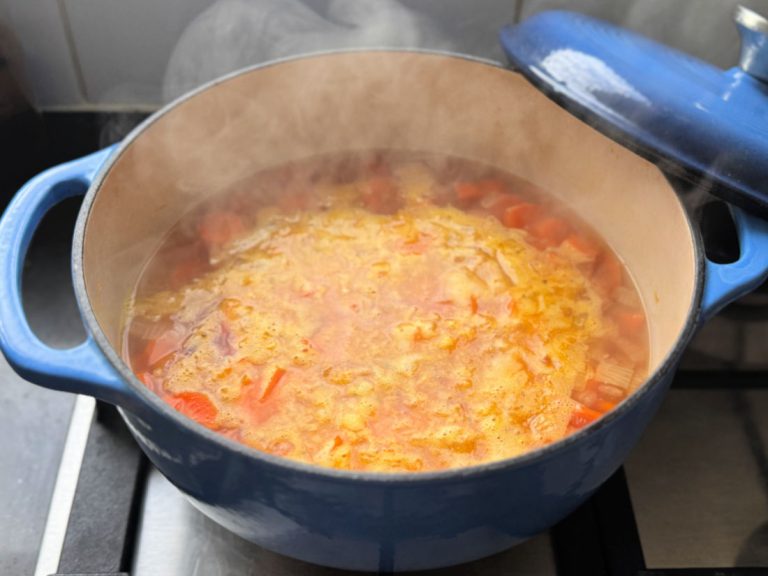 מרק גזר ומיסו