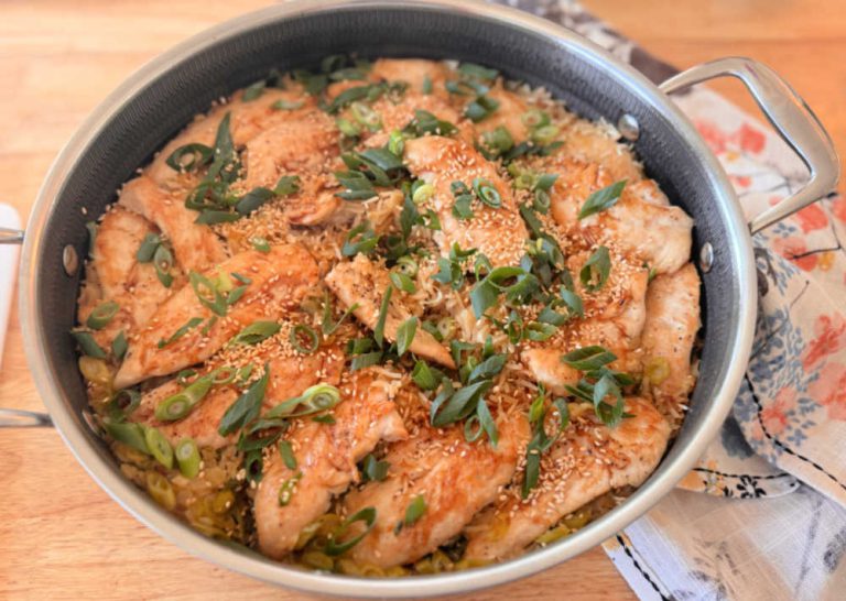 עוף ואורז בסיר אחד