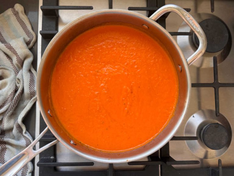 רוטב עגבניות