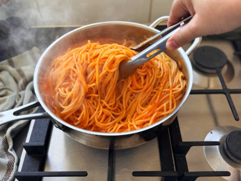 רוטב עגבניות מרצ׳לה חזן